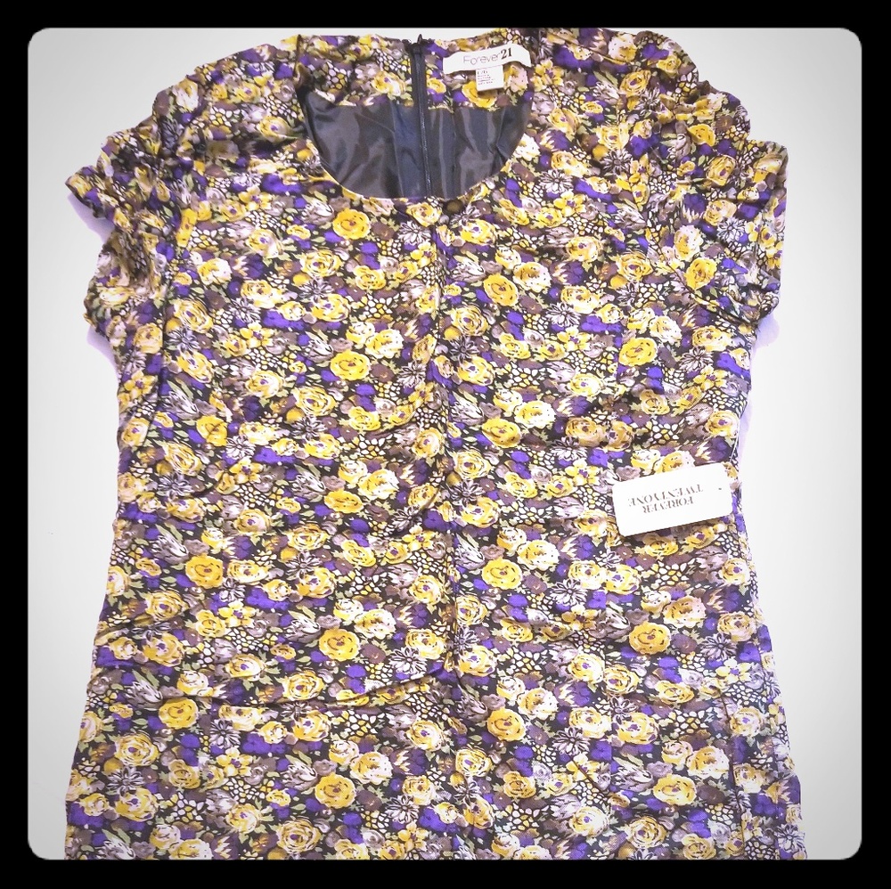 🐝Forever21 floral short sleeve tunic dress🐝